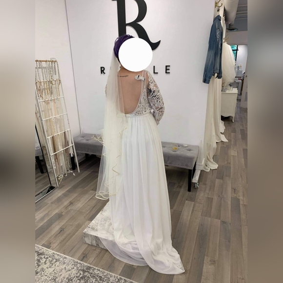 Made With Love Wedding Dress US Size 10 - Picture 9 of 10